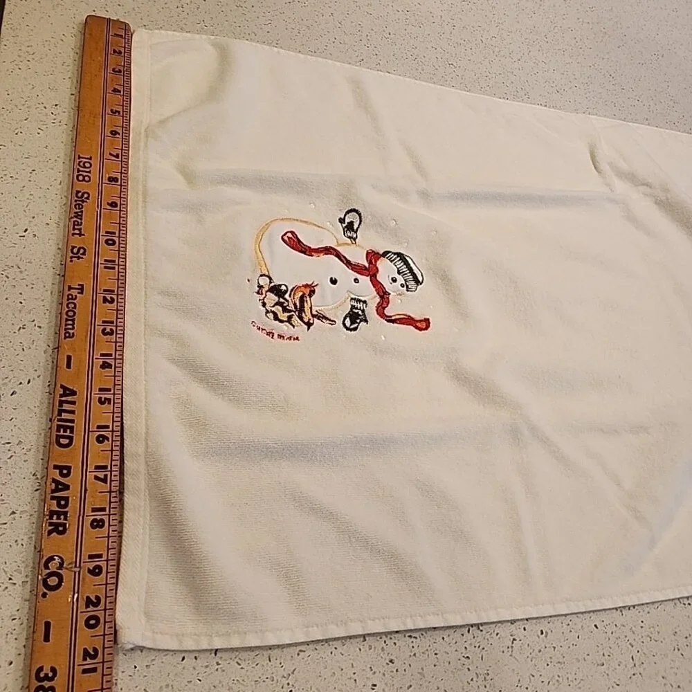 Vintage 1978 Avanti Snowman Christmas Bath Towels Set Of 2 White 40x20